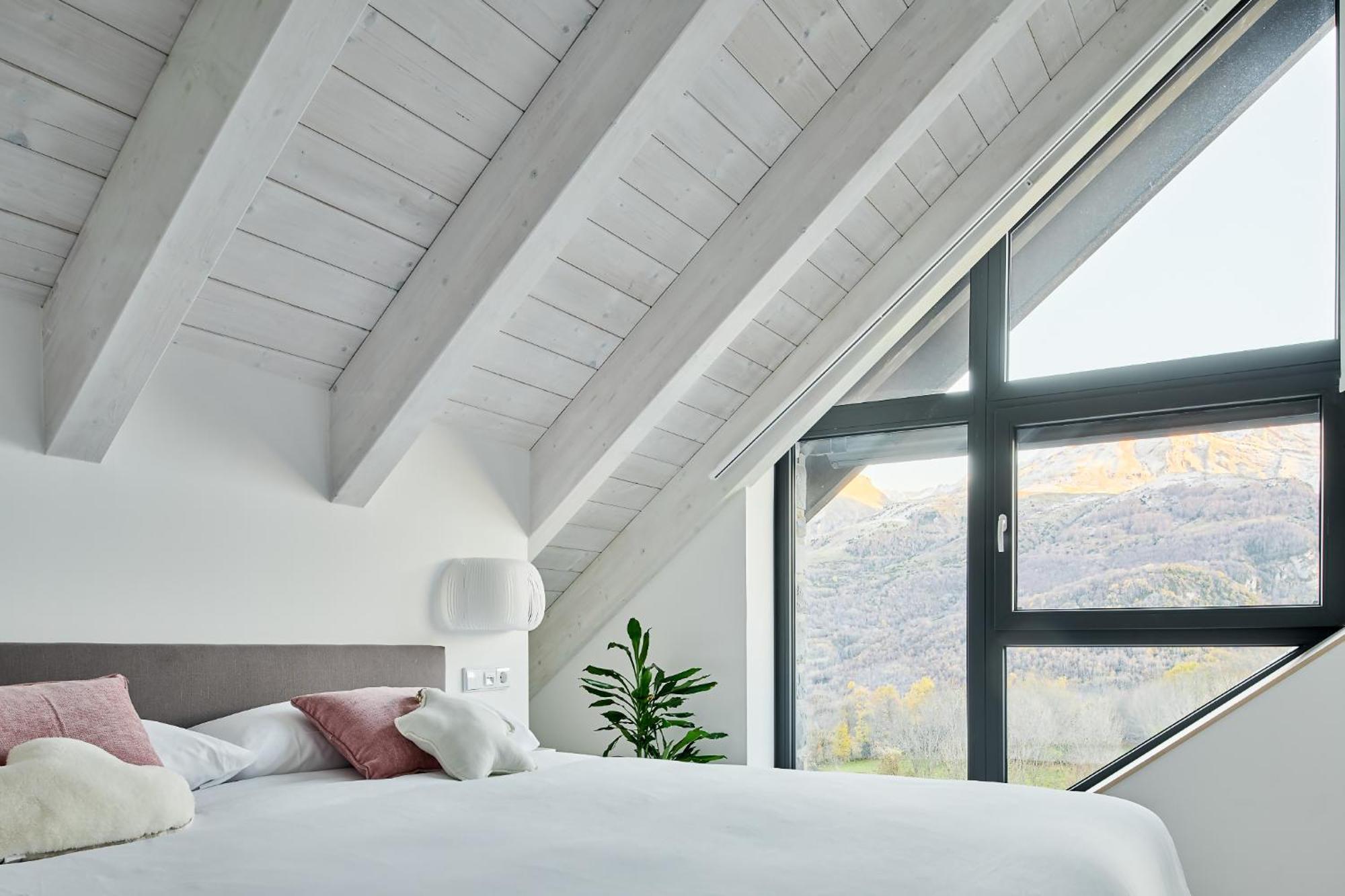 Casa De La Paz En El Valle De Tena 圣迪尼斯 外观 照片