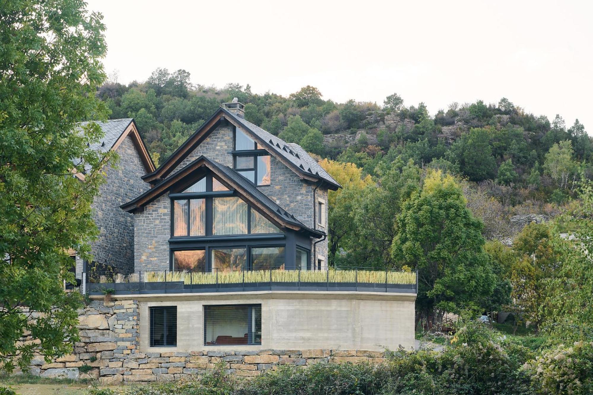Casa De La Paz En El Valle De Tena 圣迪尼斯 外观 照片